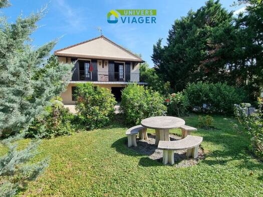 Maison en viager occupé Bouquet 118 000 € 6 pièces 4 chambres 140 m² Sud Cébazat 63118