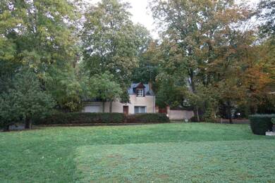 Maison à louer 960 € 3 pièces 2 chambres 63 m² 150 m² de terrain Orleans 45000