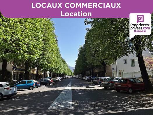 Local commercial à louer 800 € 43 m² de surface de vente Centre Ville Chambéry 73000