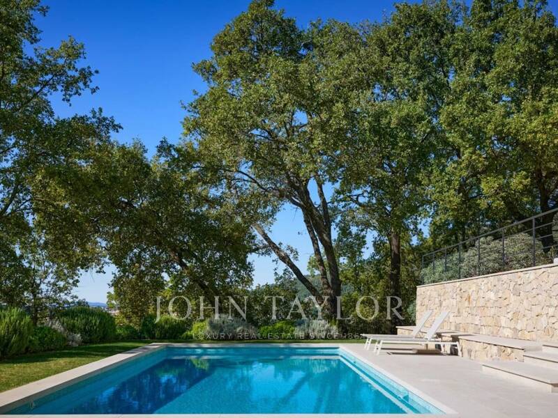 Maison à louer, 173m², VALBONNE
