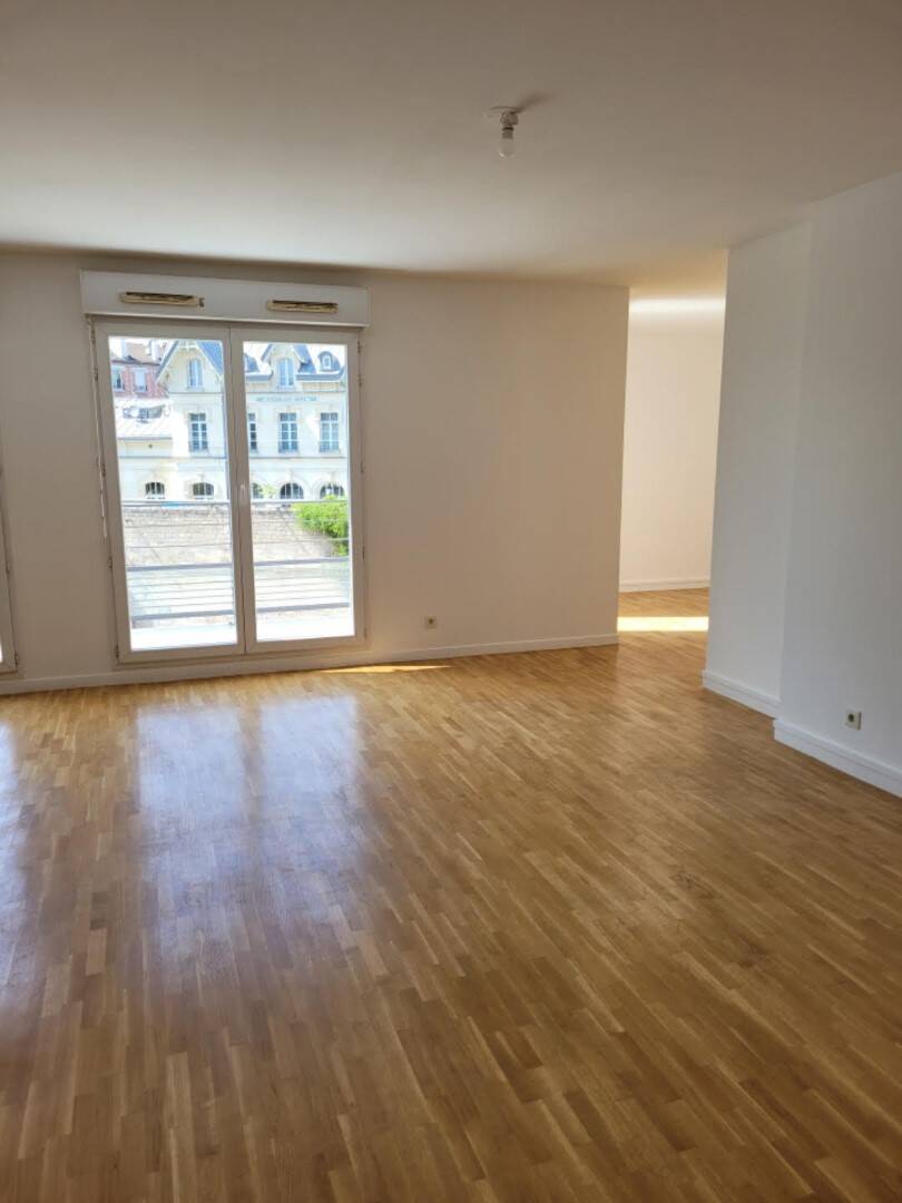 Maison à louer, 77m², SAINT OUEN