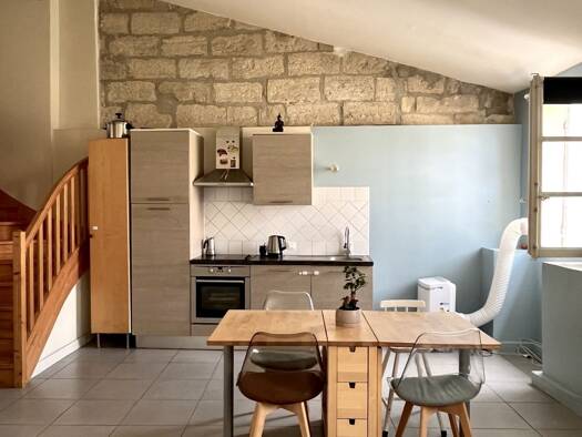 Appartement à vendre 258 000 € 4 pièces 3 chambres 66,59 m² Étage 2/2 Centre Est Uzès 30700