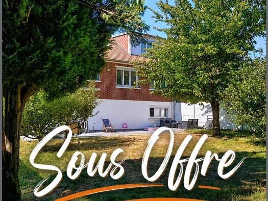 Maison de ville à vendre 239 000 € 6 pièces 5 chambres 115 m² 450 m² de terrain Corbie 80800