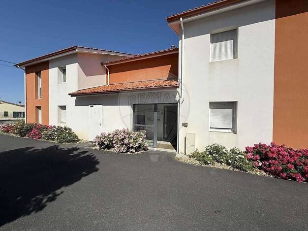 Appartement à vendre 238 500 € 3 pièces 2 chambres 57 m² Pontaillac Royan 17200