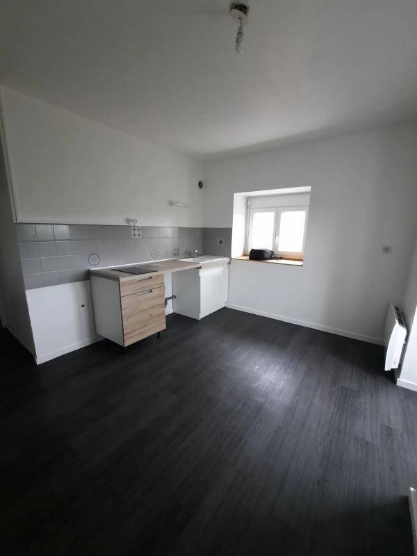 Maison à louer, 41m², SAINT ROMAIN LES ATHEUX