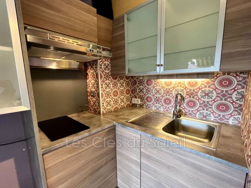 Maison à louer, 16m², BANDOL