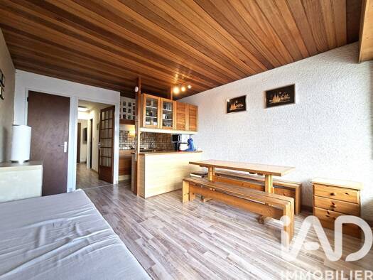 Appartement à vendre 139 000 € 1 pièce 33 m² Étage 4/7 Auris 38142