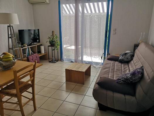 Appartement à louer - logement étudiant 445 € 1 pièce 25 m² Saleilles 66280