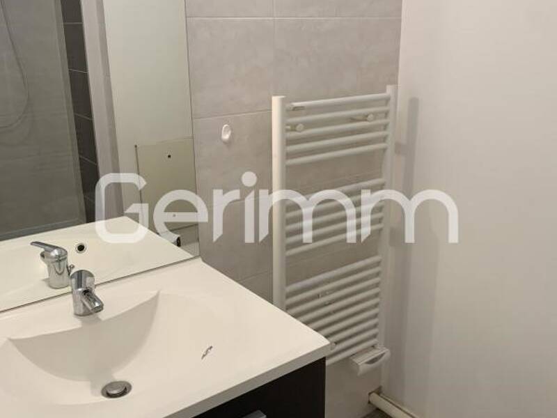 Maison à louer, 18m², SAINT MARTIN LE VINOUX