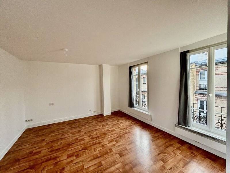 Maison à louer, 26m², PARIS 14E