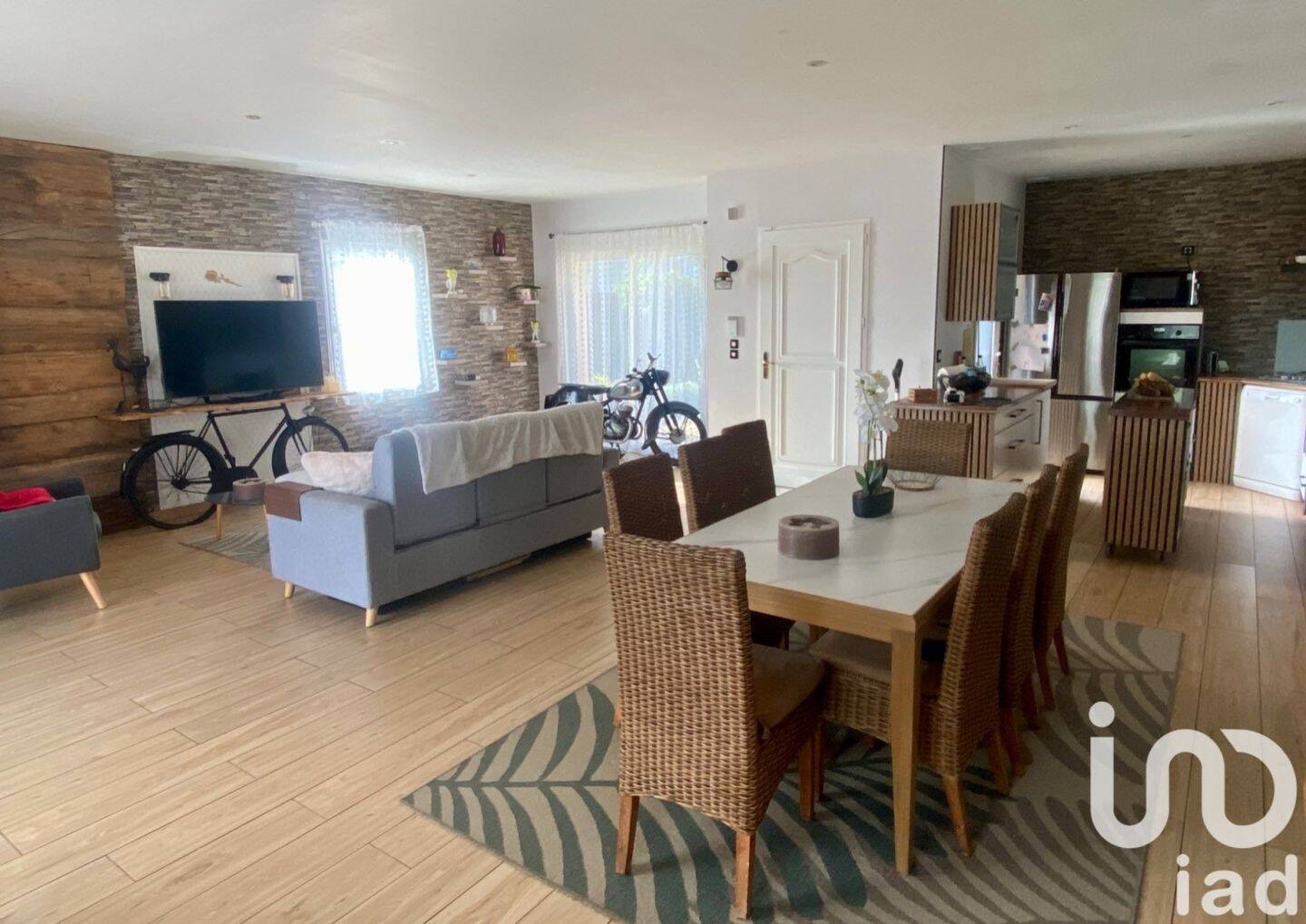 Maison à vendre, 134m², LA CHAPELLE DES MARAIS