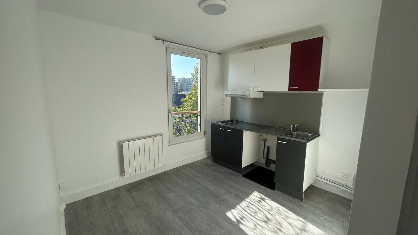 Maison à louer, 23m², IVRY SUR SEINE