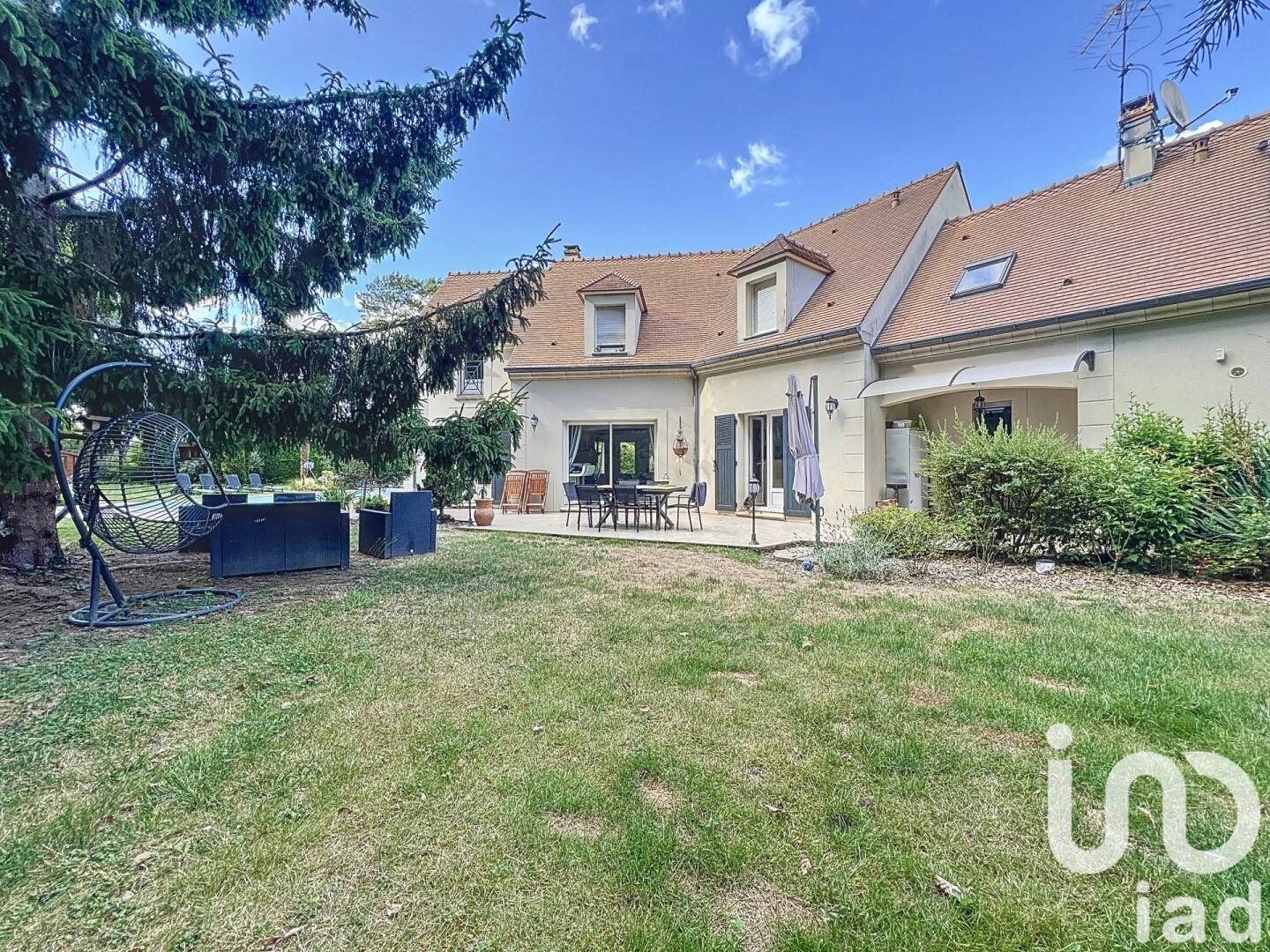 Maison à vendre, 227m², SAINT MAURICE MONTCOURONNE