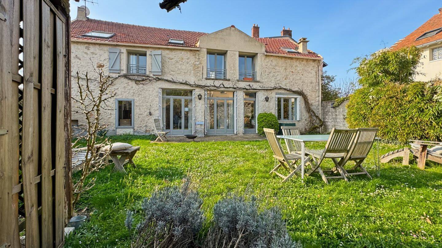 Maison à vendre, 202m², SAINT NOM LA BRETECHE