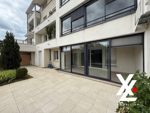 Appartement à vendre 279 000 € 4 pièces 2 chambres 100 m² RDC/4 Curie Zola Ouest Laxou 54520