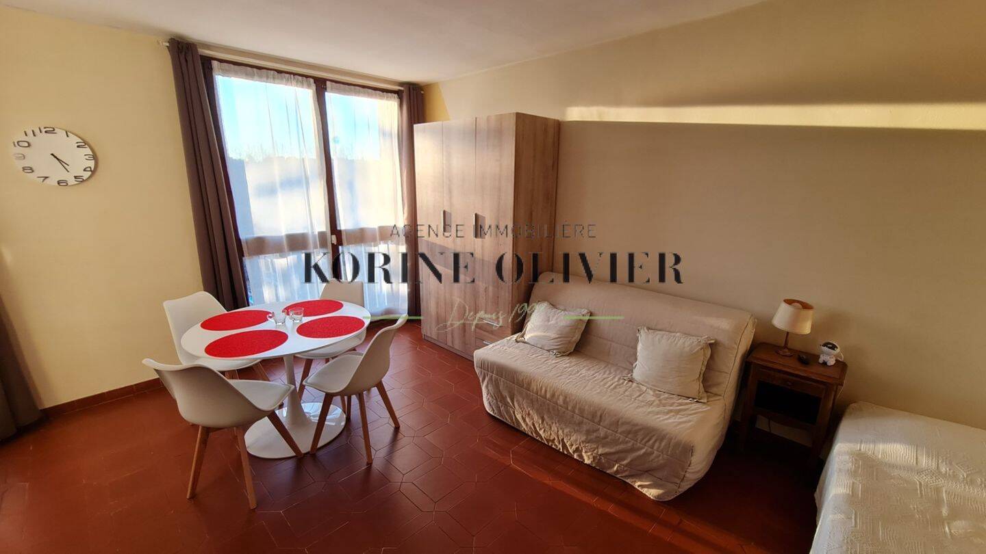 Maison à vendre, 30m², GREOUX LES BAINS