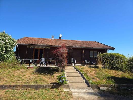 Maison en viager Bouquet 48 800 € 4 pièces 2 chambres 107,7 m² 2 500 m² de terrain Vaulry 87140