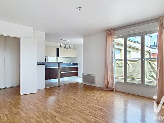 Appartement à vendre 196 000 € 4 pièces 3 chambres 75 m² Étage 4/4 Grosse Pierre-Foch-Dunant-Guynemer-Collinet Meaux 77100