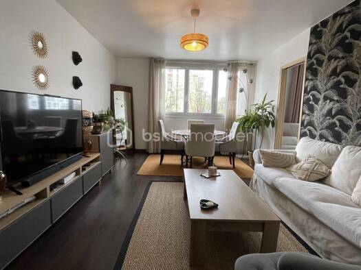 Appartement à vendre 92 000 € 3 pièces 2 chambres 60,74 m² Étage 1/1 Argentine Beauvais 60000