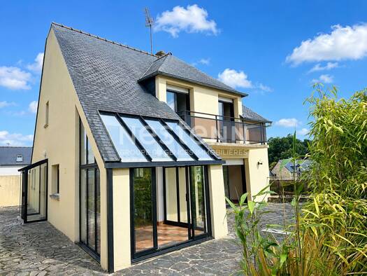 Maison à vendre 497 800 € 4 pièces 3 chambres 107 m² 439 m² de terrain Gare-La Saudrais-La Vicomte Dinard 35800