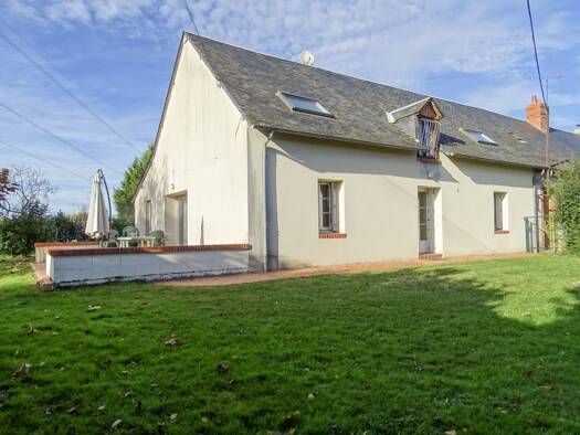 Maison à vendre 388 500 € 11 pièces 7 chambres 236 m² 58 000 m² de terrain Pruniers-en-Sologne 41200