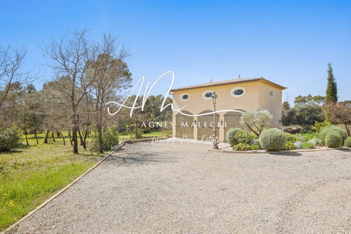 Maison à vendre, 260m², LA MOTTE
