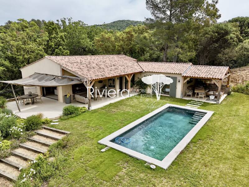 Maison à vendre, 185m², LA CROIX VALMER