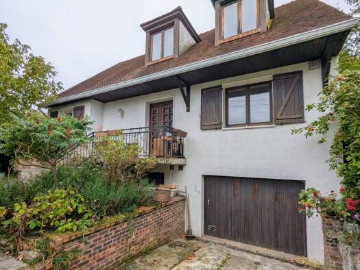 Maison à vendre 430 000 € 8 pièces 5 chambres 160 m² 493 m² de terrain Chantereine-La Fontaine-Arcades-Castermant Chelles 77500