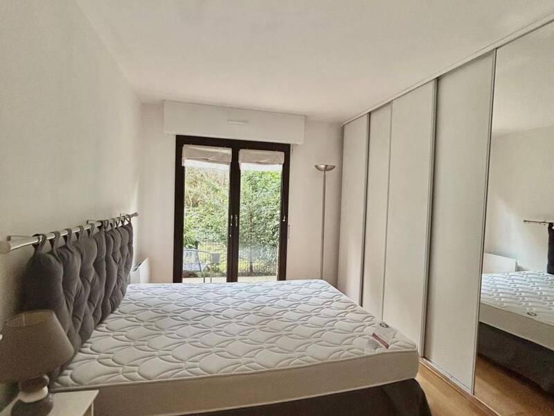 Maison à louer, 45m², SURESNES