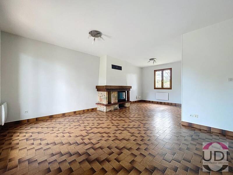 Maison à vendre, 77m², COMMENTRY