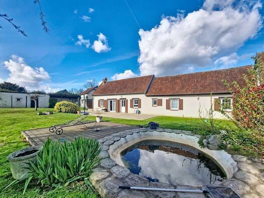 Maison à vendre 360 000 € 6 pièces 4 chambres 188 m² 2 000 m² de terrain Étrépagny 27150