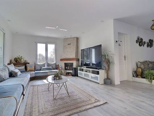 Maison à vendre 479 000 € 7 pièces 4 chambres 130 m² 367 m² de terrain Village Montigny les Cormeilles 95370