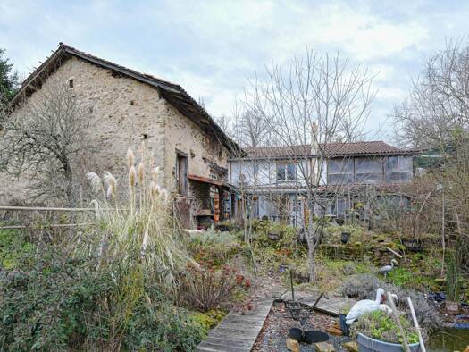 Maison à vendre 177 000 € 5 pièces 4 chambres 220 m² 2 802 m² de terrain Champagnac-la-Rivière 87150