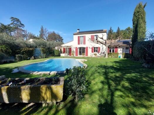 Maison à vendre 568 000 € 5 pièces 3 chambres 150 m² 1 450 m² de terrain Cabannes 13440