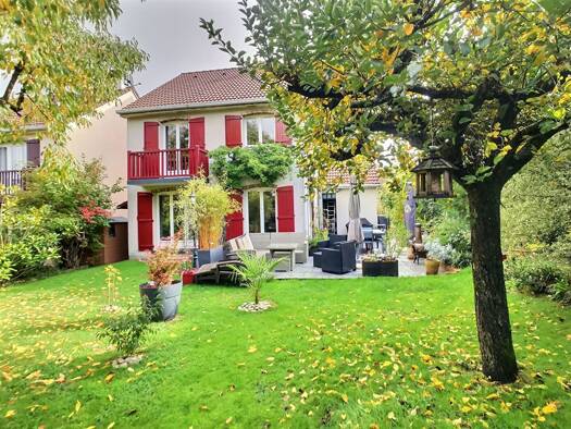 Maison à vendre 585 000 € 5 pièces 4 chambres 124 m² 446 m² de terrain Val Joyeux Villepreux 78450