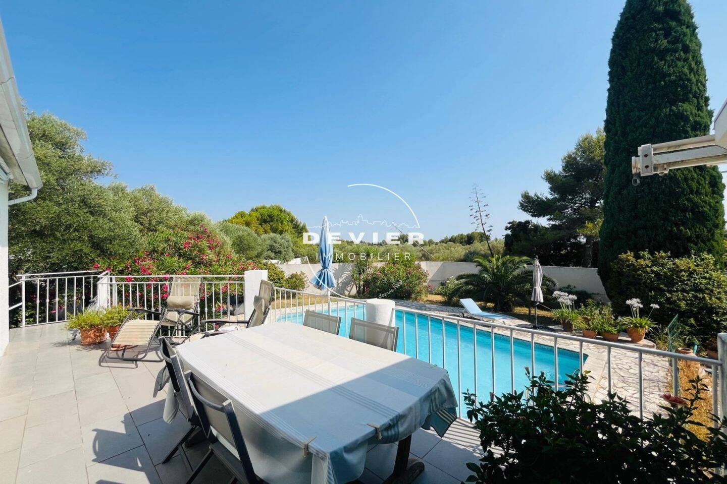 Maison à vendre, 184m², SAINT GENIES DES MOURGUES