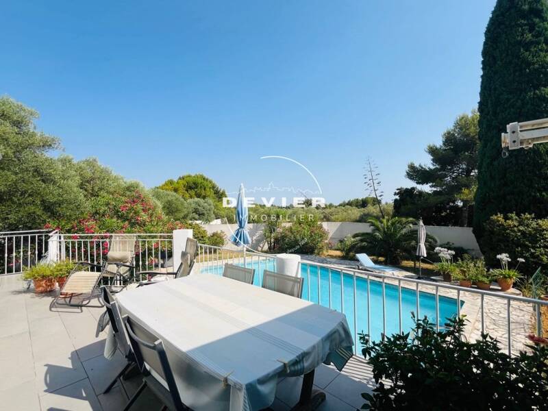 Maison à vendre, 184m², SAINT GENIES DES MOURGUES