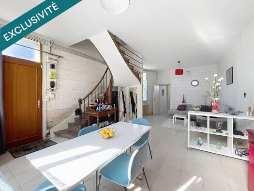 Maison à vendre 139 000 € 4 pièces 3 chambres 105 m² 70 m² de terrain Centre Ruelle-sur-Touvre 16600