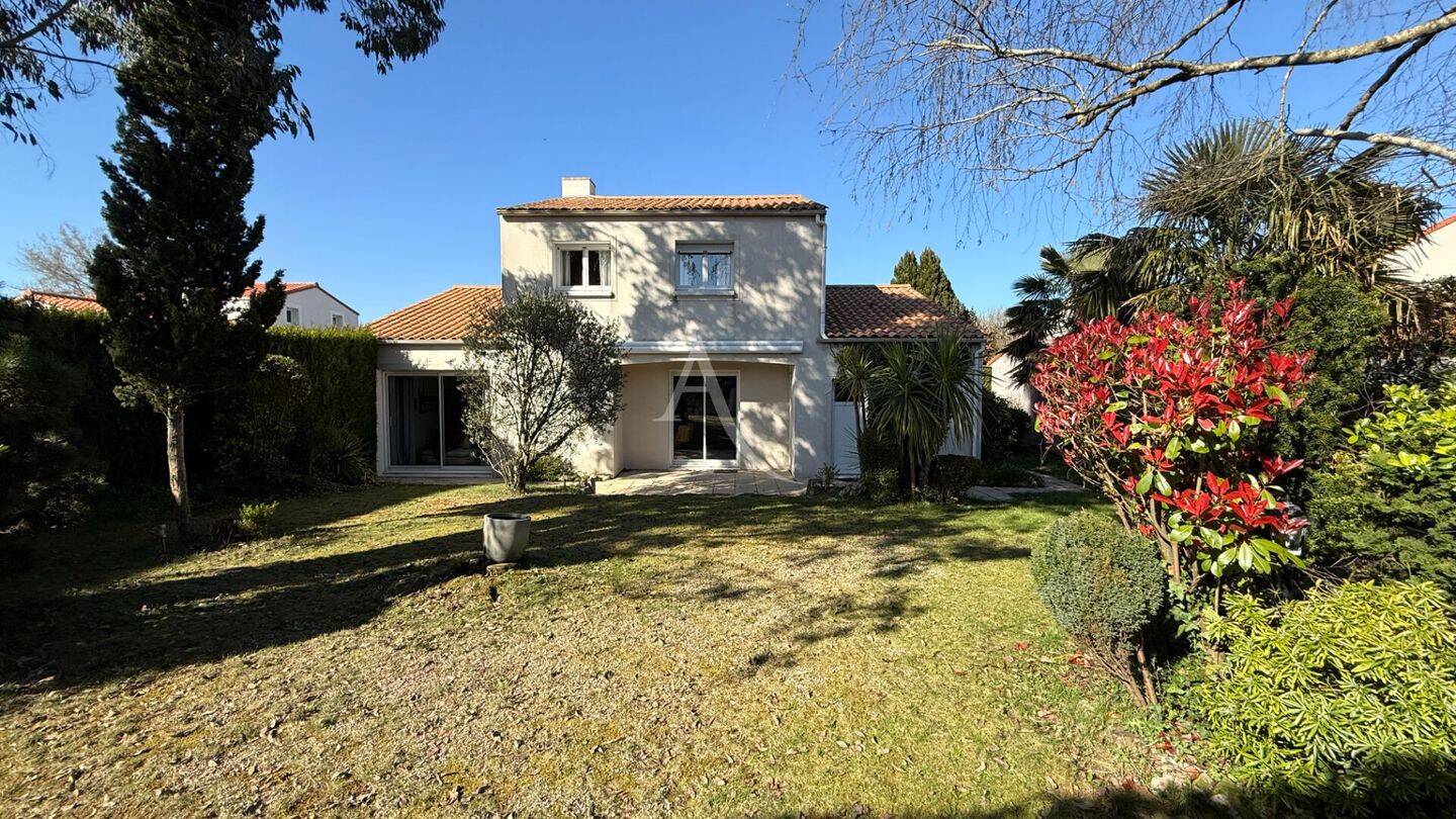 Maison à vendre, 117m², LA ROCHE SUR YON