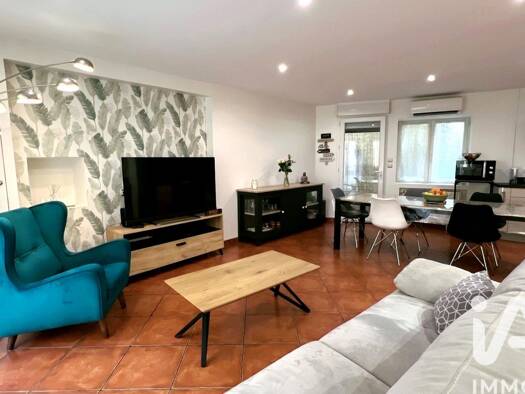 Maison de plain-pied à vendre 223 000 € 6 pièces 5 chambres 142 m² Centre Ville Cébazat 63118