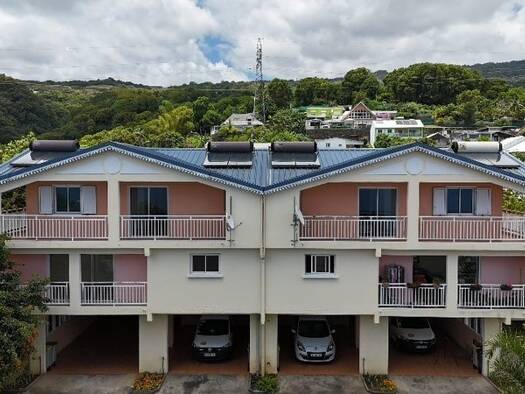 Immeuble à vendre 714 000 € 301 m² Sainte-Marie 97438