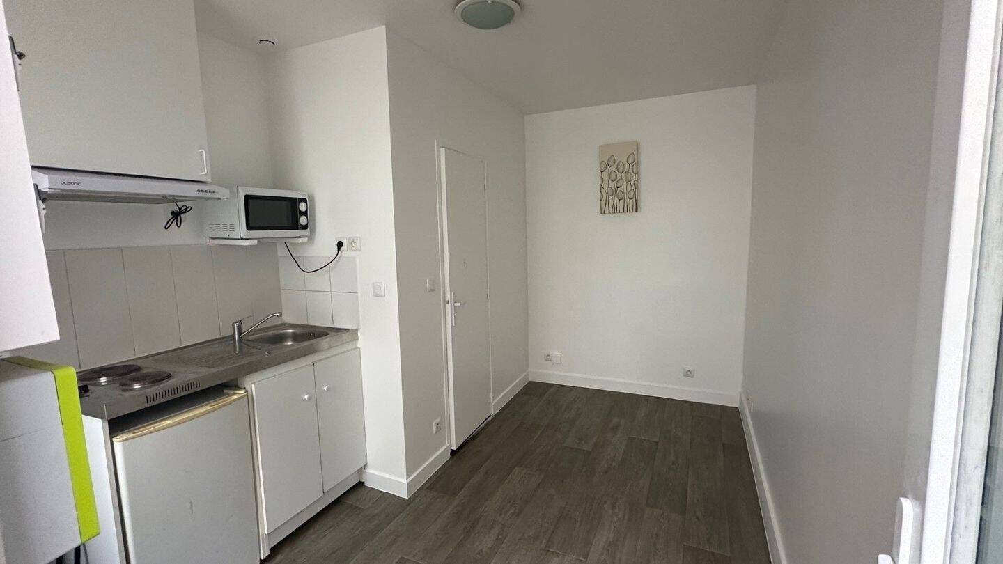 Maison à louer, 17m², NANTERRE