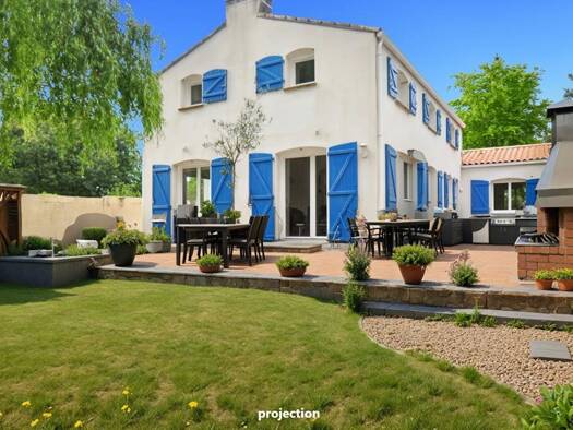 Maison à vendre 331 500 € 7 pièces 5 chambres 147 m² 1 424 m² de terrain Saint-Aignan-Grandlieu 44860