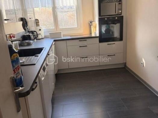 Appartement à vendre 145 000 € 4 pièces 3 chambres 72,01 m² Étage 4/4 Arc en Ciel Le Pont-de-Claix 38800