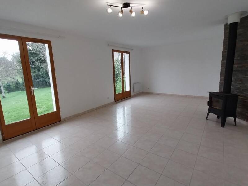 Maison à louer, 74m², SAINT YRIEIX LA PERCHE