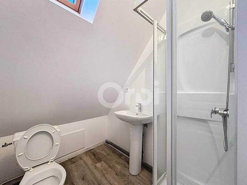 Maison à louer, 74m², BULLES