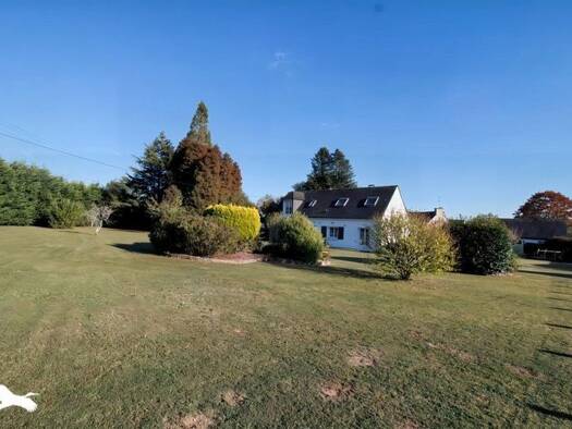 Maison à vendre 334 336 € 5 pièces 3 chambres 125 m² 4 200 m² de terrain Riec-sur-Belon 29340