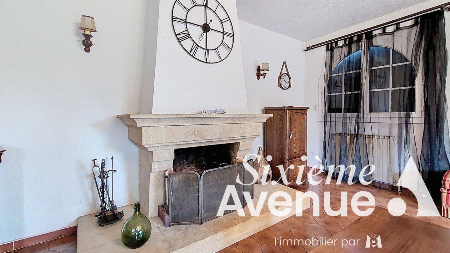 Maison à vendre, 328m², VENISSIEUX