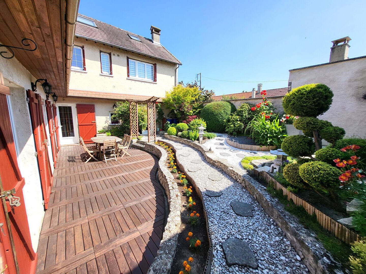 Maison à vendre, 150m², NEAUPHLE LE VIEUX