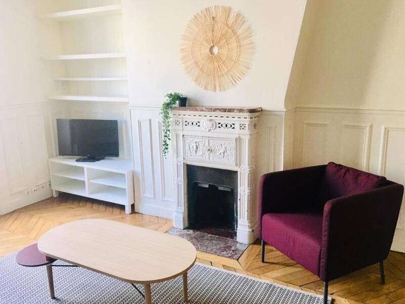 Maison à louer, 60m², PARIS 18E